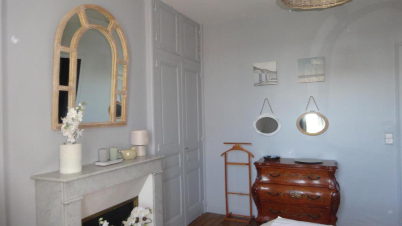Le Compostelle Chic, Charme, Confort, Cocooning 80 M² Saint-Léonard-de-Noblat المظهر الخارجي الصورة